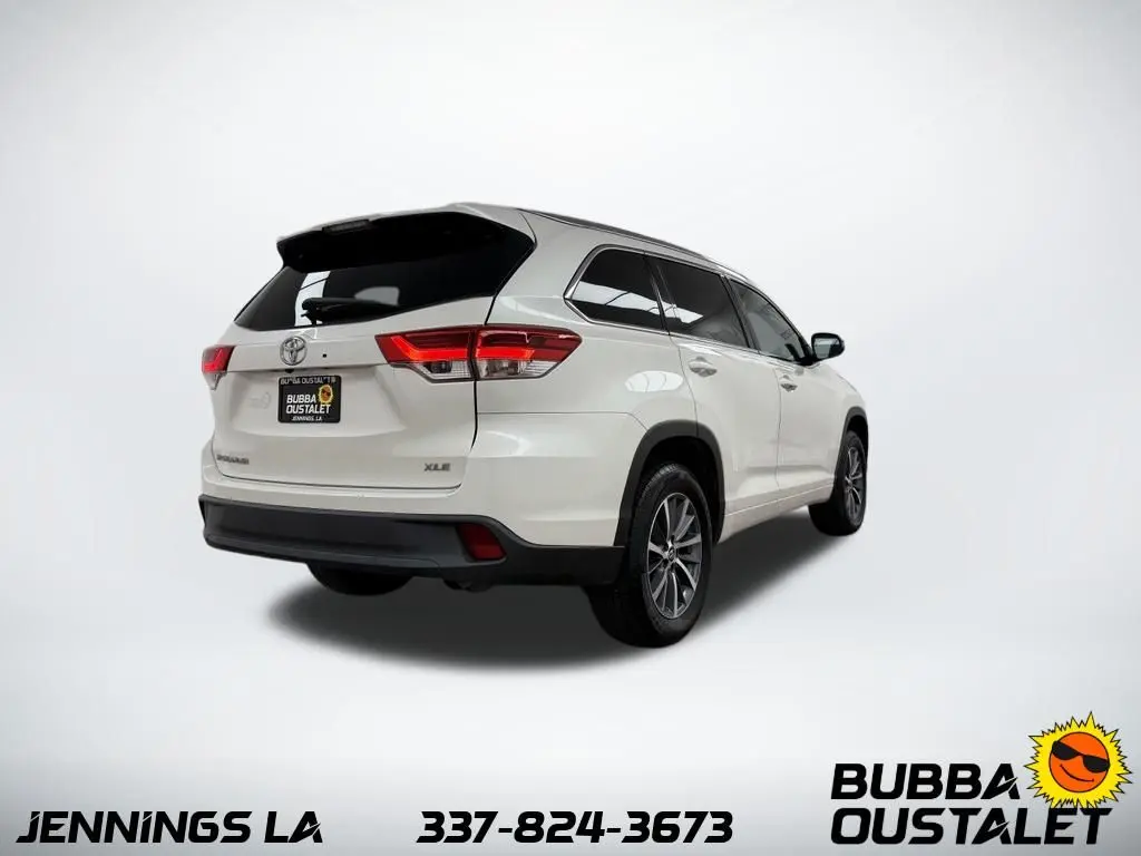 2018 Toyota Highlander - $12,975