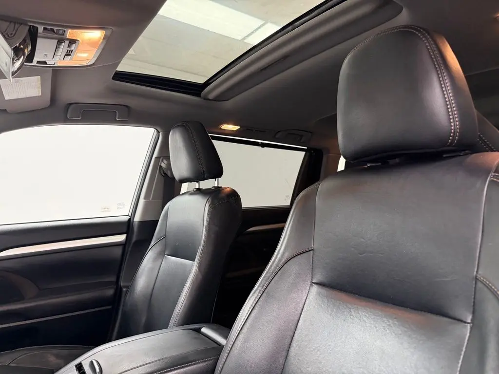 2018 Toyota Highlander - $12,975