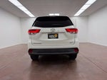 2018 Highlander Thumbnail 5