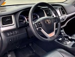 2019 Highlander Thumbnail 14