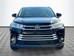 2017 Highlander Thumbnail 2