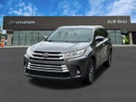 2018 Highlander Thumbnail 1