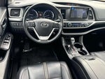 2019 Highlander Thumbnail 4