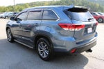 2019 Highlander Thumbnail 5