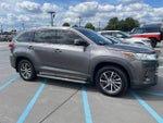 2019 Highlander Thumbnail 5