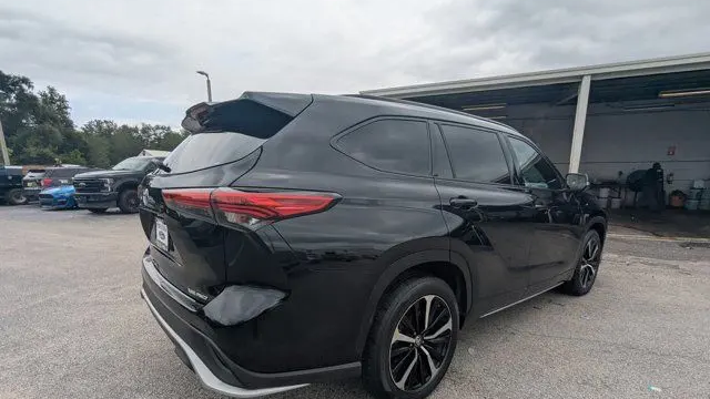 2022 Toyota Highlander XSE