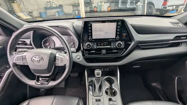 2022 Toyota Highlander XSE