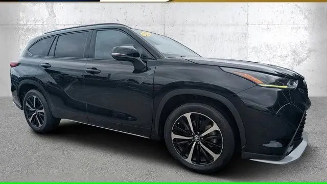 Preowned 2022 Toyota Highlander XSE for Sale