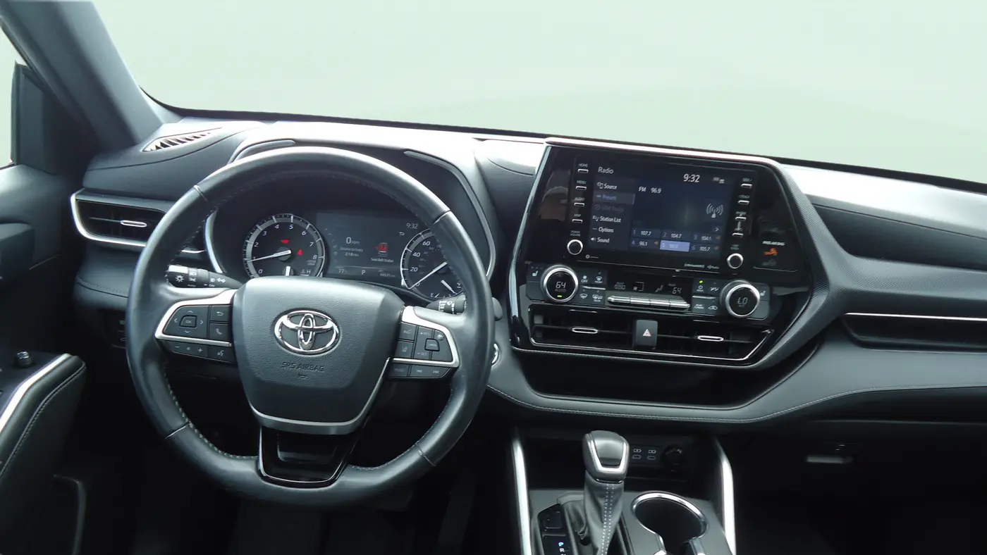 2022 Toyota Highlander XSE