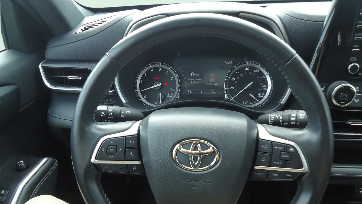2022 Toyota Highlander XSE