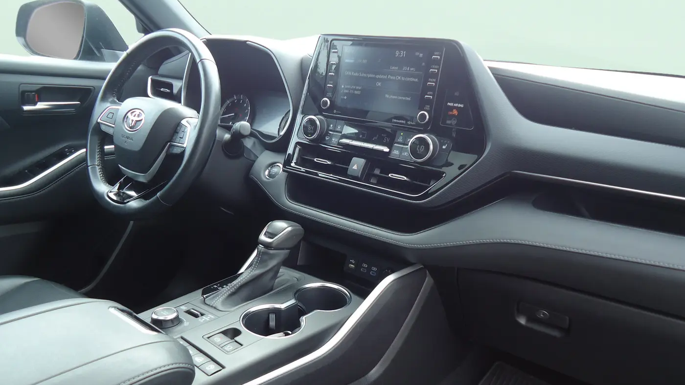 2022 Toyota Highlander XSE