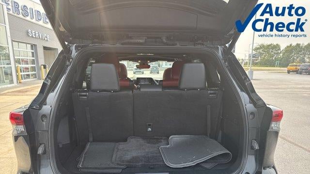Preowned 2022 Toyota Highlander XSE for Sale