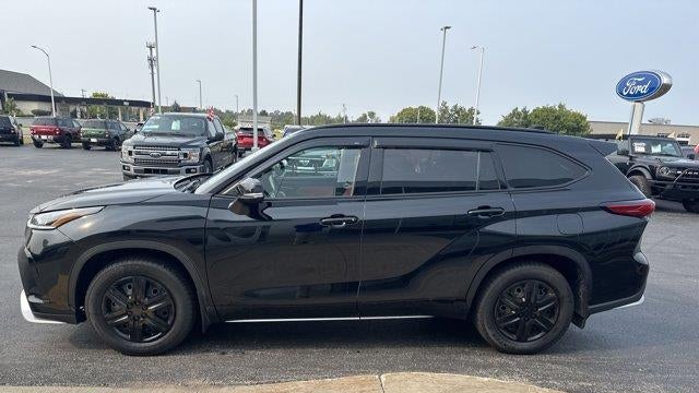 2022 Toyota Highlander XSE