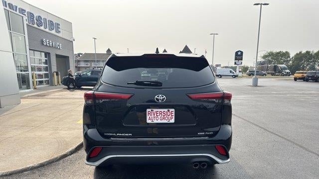 2022 Toyota Highlander XSE