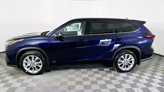 2026 Toyota Highlander Hybrid Limited