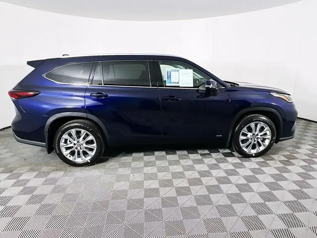 2026 Toyota Highlander - $54,800
