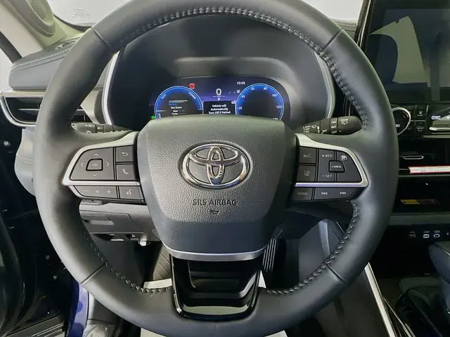 2026 Toyota Highlander - $54,800
