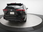 2023 Highlander Hybrid Thumbnail 13