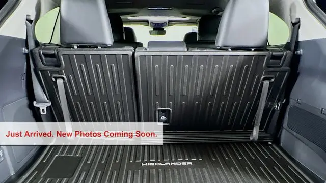 2026 Toyota Highlander Hybrid Limited