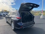 2023 Highlander Hybrid Thumbnail 6
