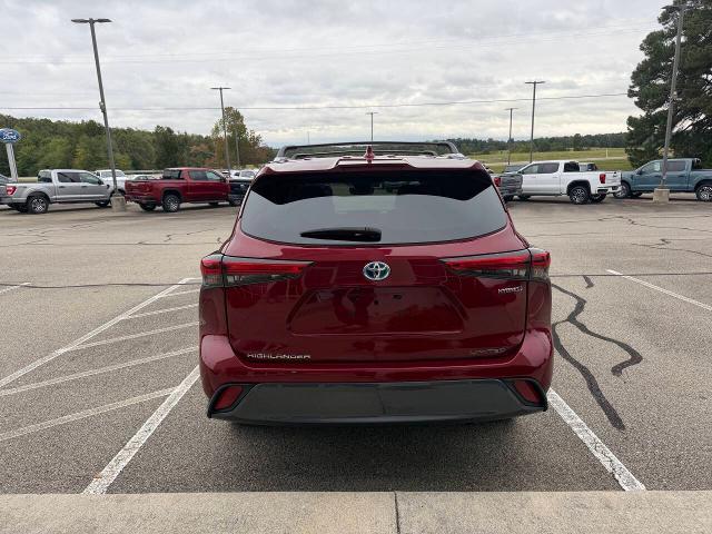 2023 Toyota Highlander - $42,995
