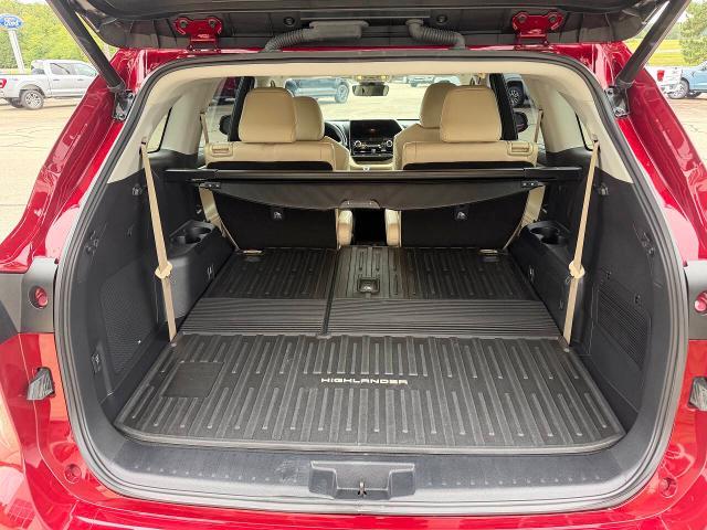 2023 Toyota Highlander - $42,995