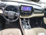 2023 Highlander Hybrid Thumbnail 10