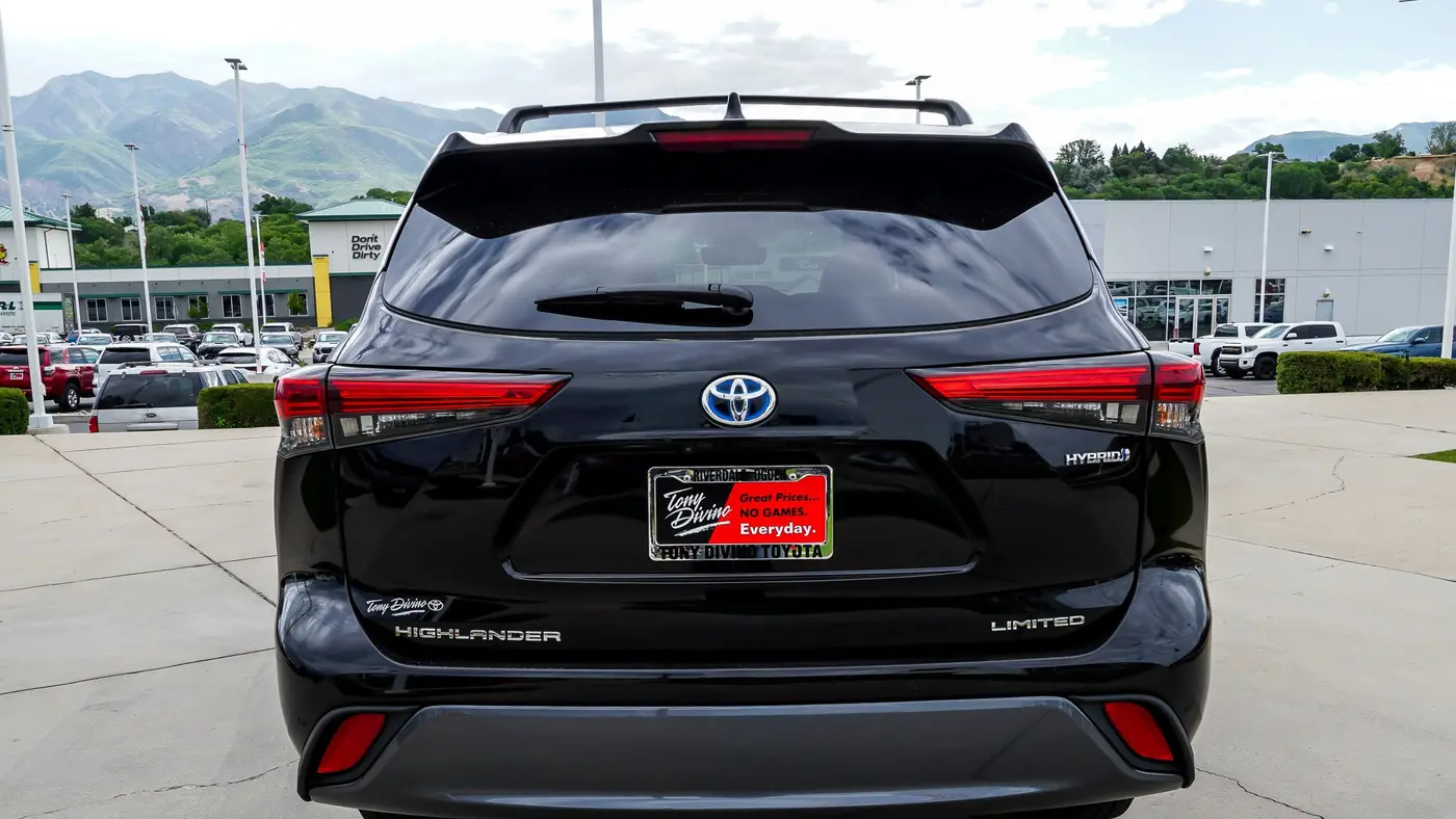2023 Toyota Highlander Hybrid Limited