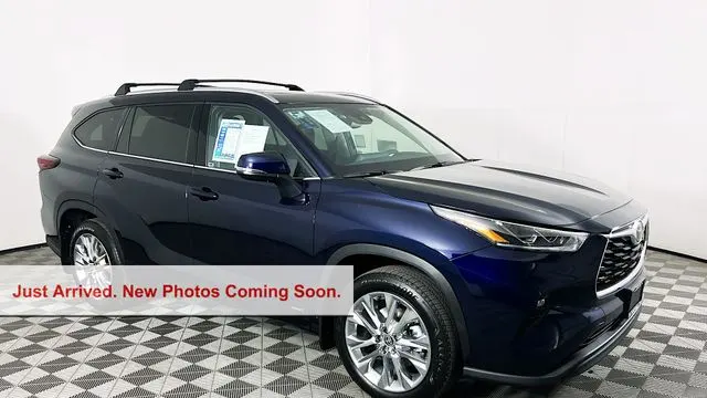 Preowned 2026 Toyota Highlander Hybrid Limited for Sale