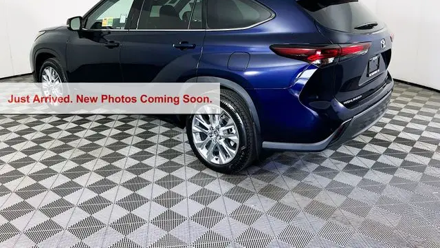 2026 Toyota Highlander Hybrid Limited