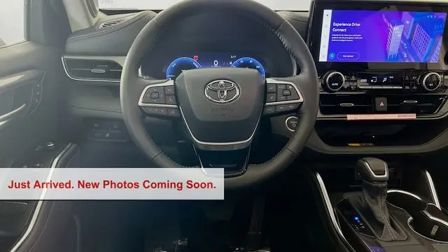 2026 Toyota Highlander Hybrid Limited