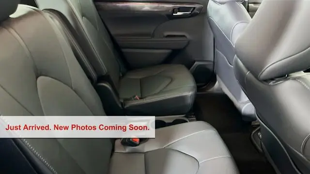 2026 Toyota Highlander Hybrid Limited