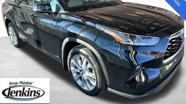 Preowned 2023 Toyota Highlander Hybrid Limited for Sale