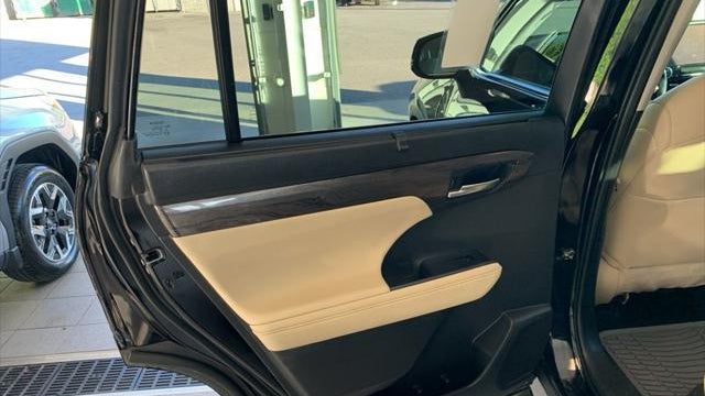 2023 Toyota Highlander Hybrid Limited