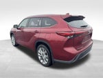 2021 Highlander Hybrid Thumbnail 8