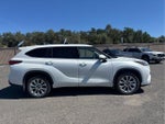 2022 Highlander Hybrid Thumbnail 4