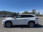 2022 Highlander Hybrid Thumbnail 8