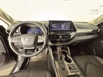2023 Highlander Hybrid Thumbnail 7