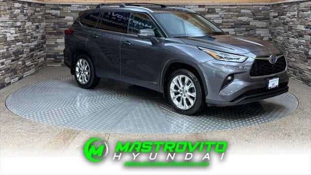 Preowned 2023 Toyota Highlander Hybrid Limited for Sale