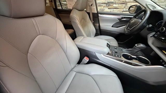 2023 Toyota Highlander Hybrid Limited