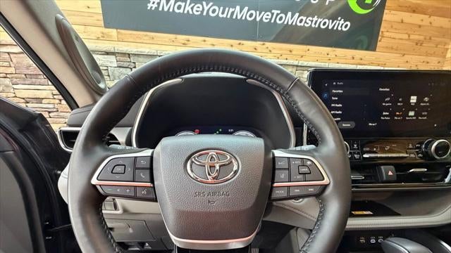 2023 Toyota Highlander Hybrid Limited