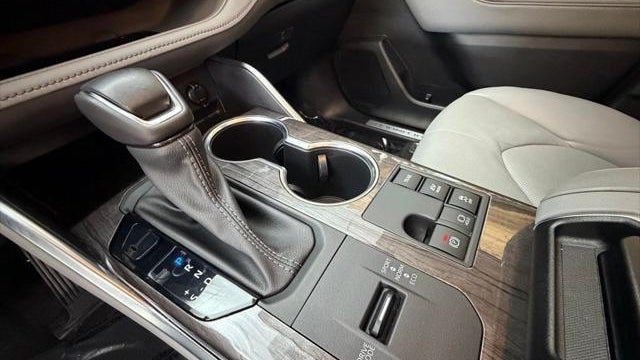 2023 Toyota Highlander Hybrid Limited
