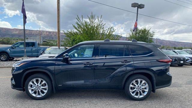 2026 Toyota Highlander Hybrid Limited