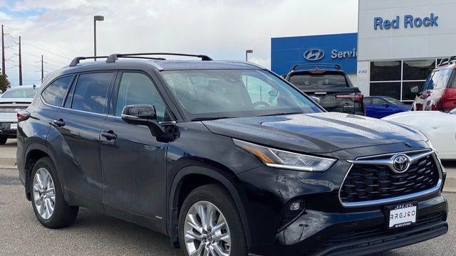 2026 Toyota Highlander Hybrid Limited