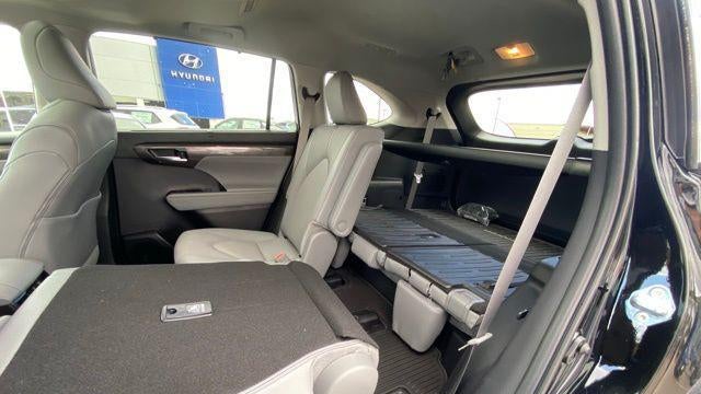 2026 Toyota Highlander Hybrid Limited