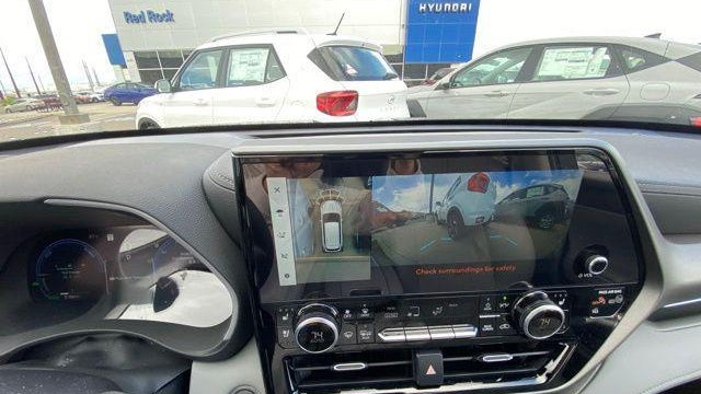 2026 Toyota Highlander Hybrid Limited