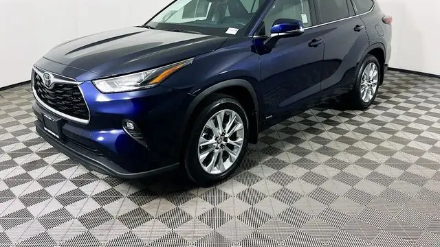 2026 Toyota Highlander Hybrid Limited