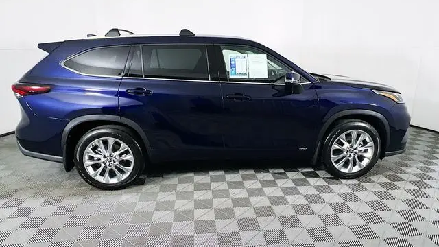2026 Toyota Highlander Hybrid Limited