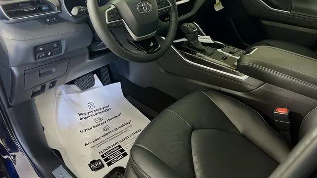2026 Toyota Highlander Hybrid Limited