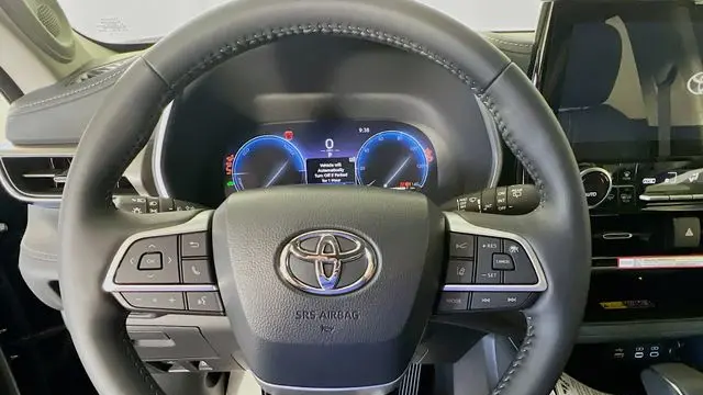 2026 Toyota Highlander Hybrid Limited